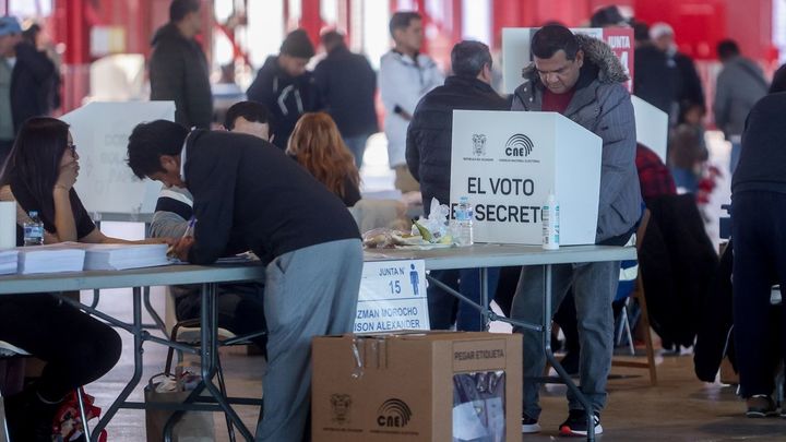 Ecuatorianos votan en Madrid, en las elecciones de 2023 / EUROPA PRESS