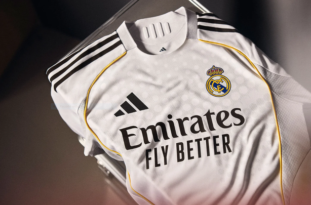 La nueva camiseta del Real Madrid para la temporada 2025-26 / REAL MADRID