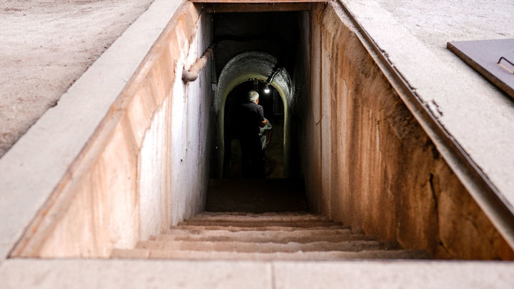 Entrada al refugio antiaéreo de El Retiro / AYTO MADRID