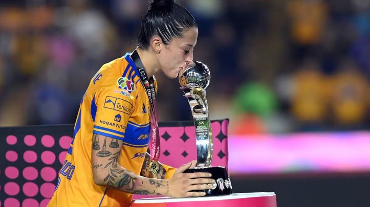 Jenni Hermoso / TIGRES