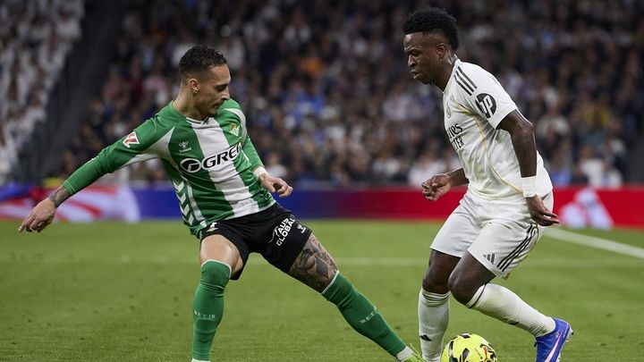 Vinicius Jr. regateando / EUROPA PRESS