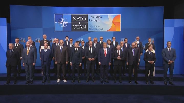 La foto de la Cumbre de la OTAN en La Haya / Telemadrid